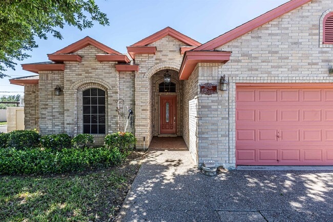 Building Photo - 10702 Patron Loop