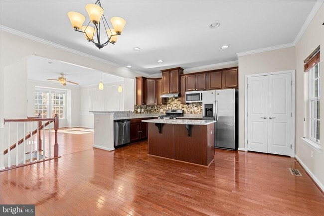 Building Photo - 4382 Daisy Reid Ave