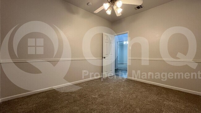 Building Photo - 1509 Lacewing Dr