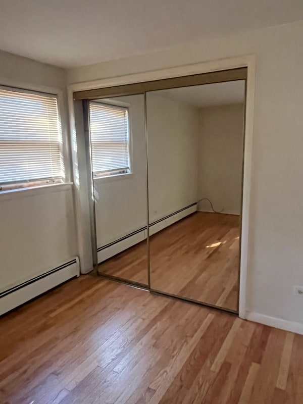 Building Photo - 2435 W 123rd St