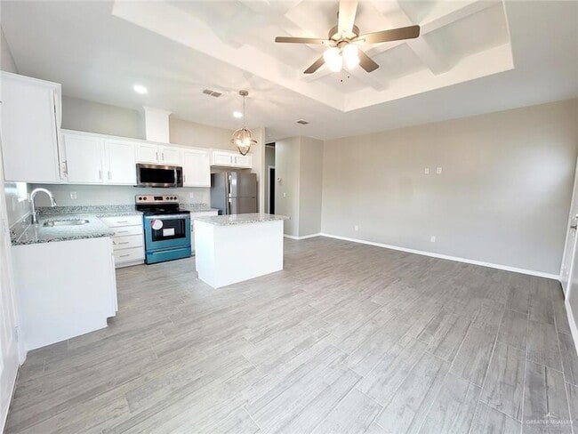 Building Photo - 2109 Stauffers St