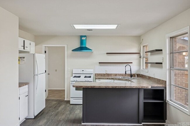 Building Photo - 4627 Allegheny Dr