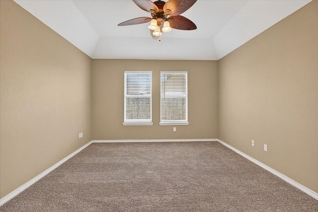 Building Photo - 5933 Brightwood Dr