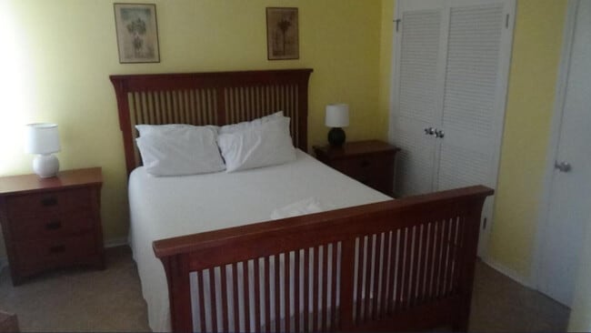 Building Photo - 497 Plantation Rd