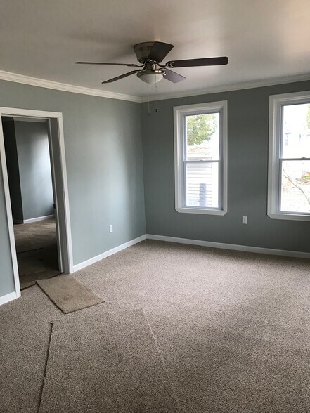 Building Photo - 160 Sly Ave