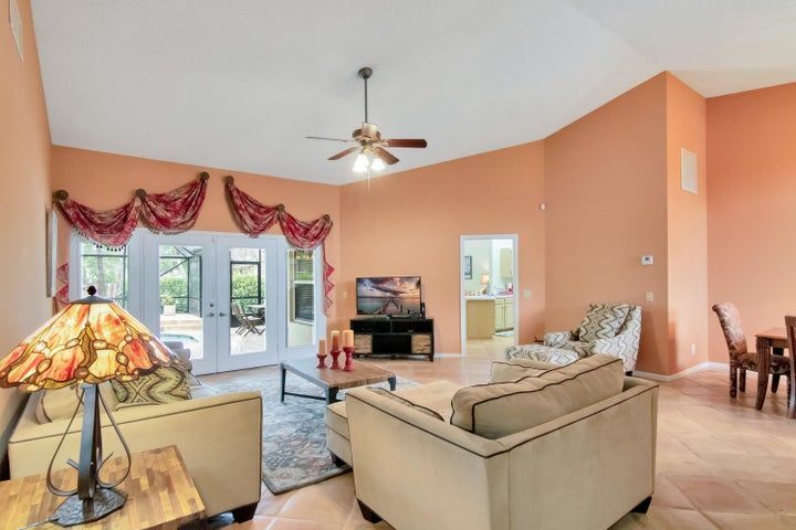 Building Photo - 13725 Folkestone Cir