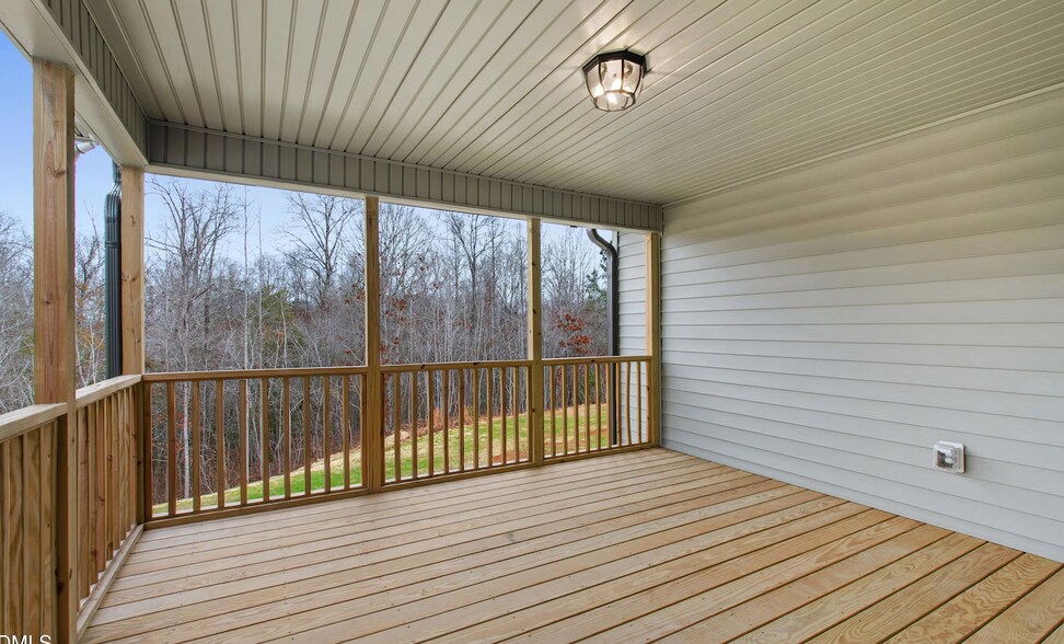 Building Photo - 77 Falls Riv ct