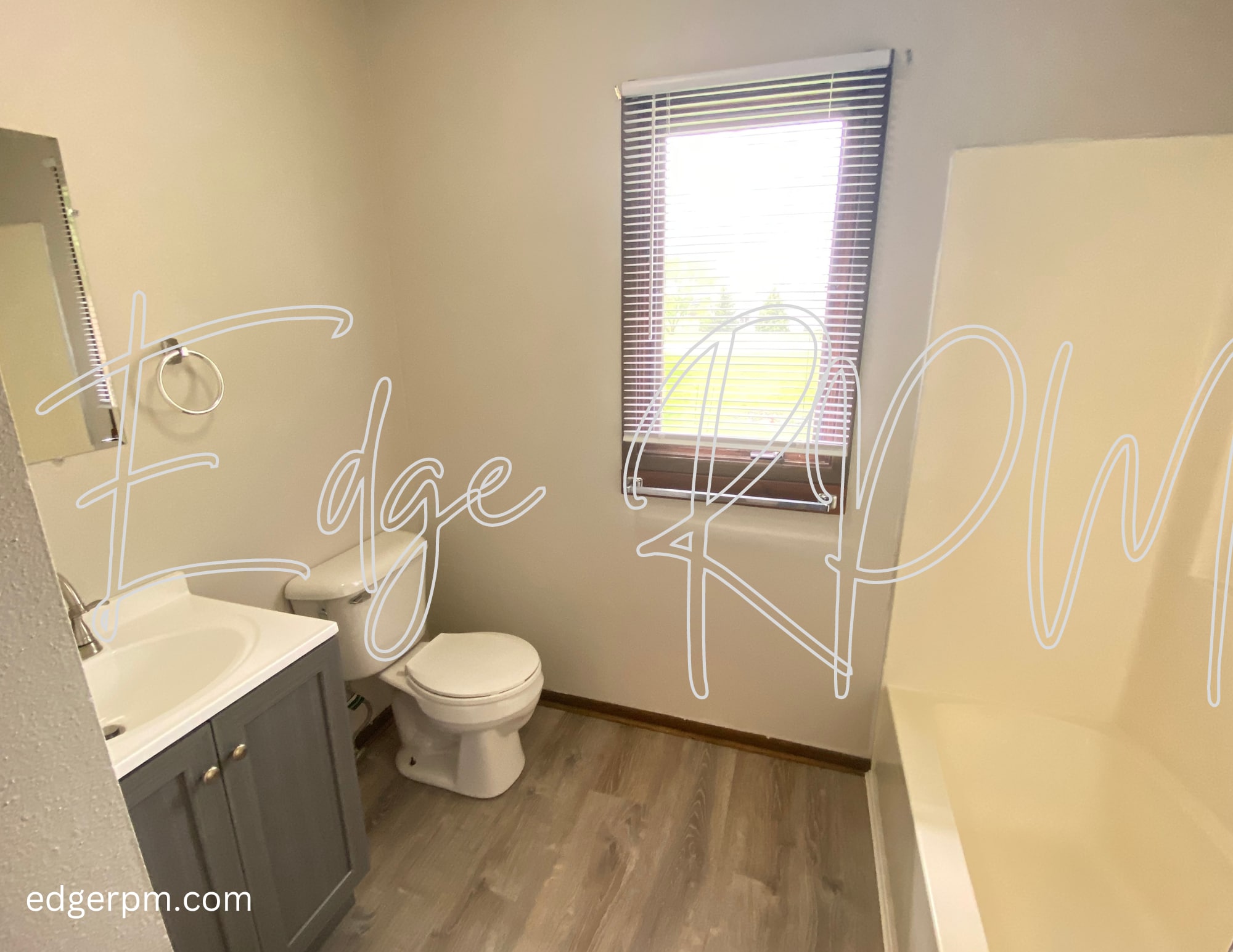 Building Photo - 5407 Norse Dr