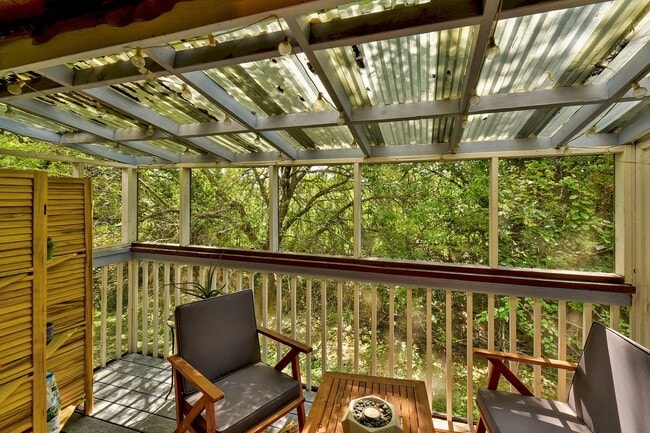 Building Photo - 5107 Leralynn St