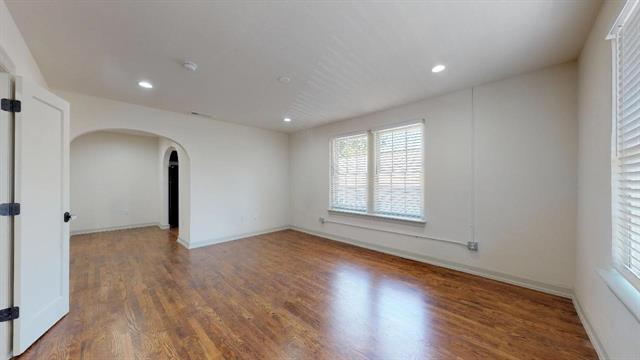 Building Photo - 5506 Miller Ave