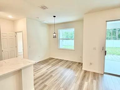 Building Photo - 14 Ethan Allen Dr