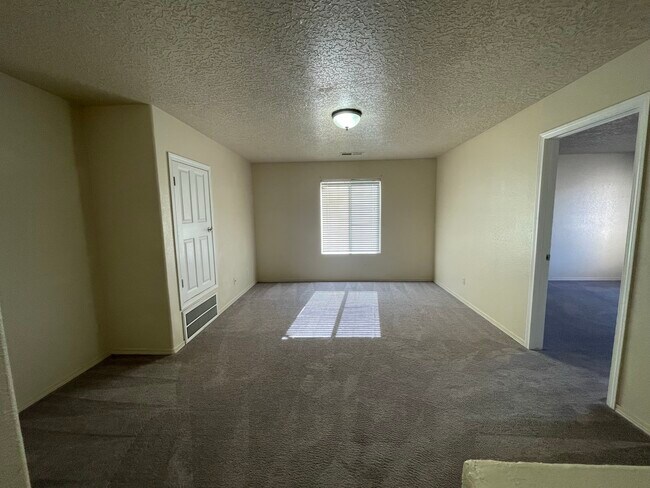 Building Photo - 9620 Sundoro Pl NW