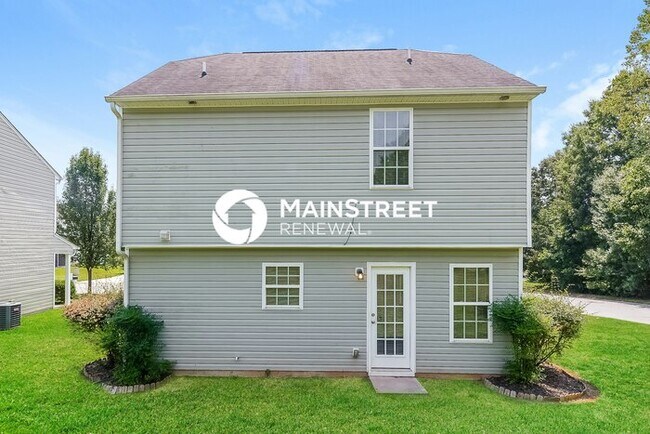 Building Photo - 3 Bedroom Pet-Friendly Home in Winston-Salem, NC with Main Street Renewal