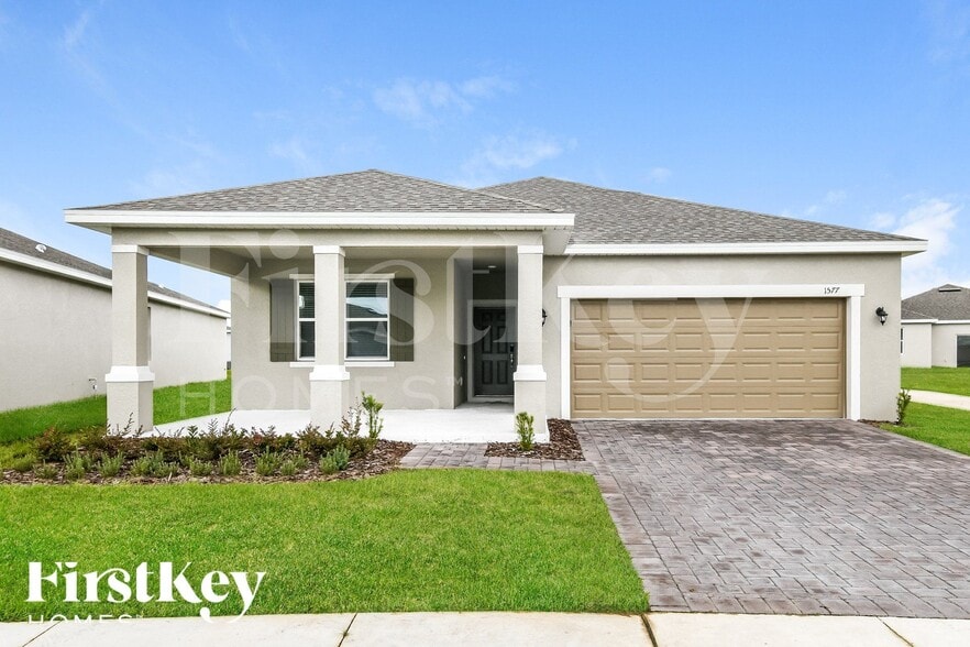 Primary Photo - 1577 Isleta Lp