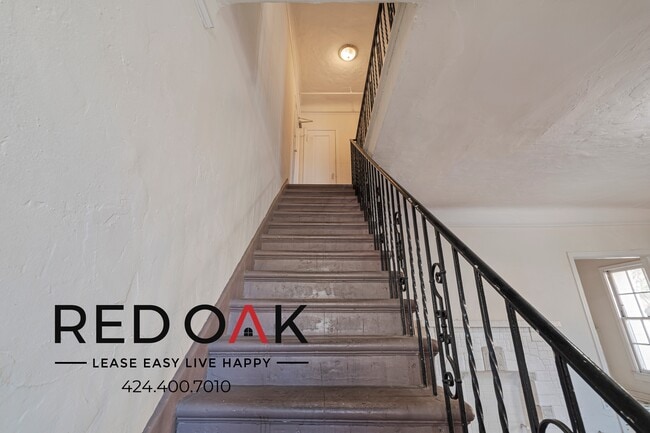 Building Photo - ~1 Month FREE~ Vintage Inspired Two Story ...