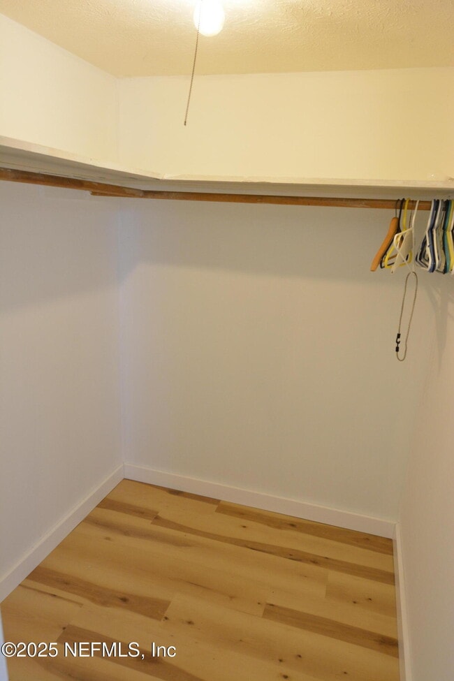 Building Photo - 4358 Timuquana Rd