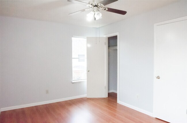 Building Photo - 16306 Cobble Springs Ct