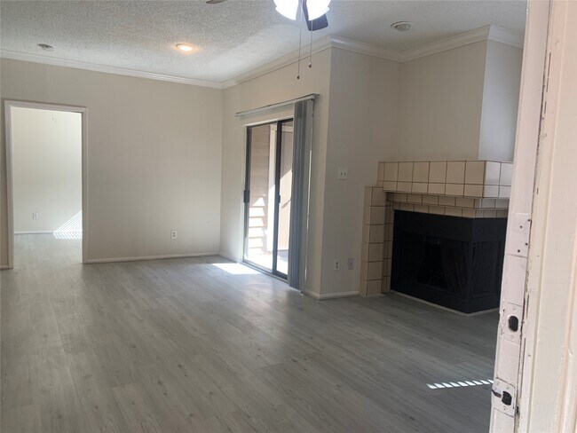 Building Photo - 2710 Grants Lake Blvd