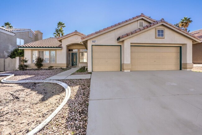Building Photo - Stunning 4-Bedroom, 2-Bath Single-Family Home in Las Vegas