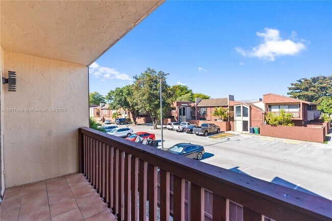 Building Photo - 6241 SW 116th Pl