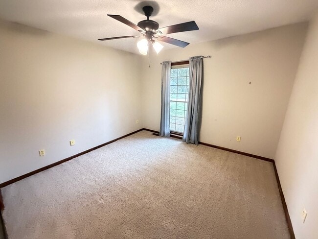 Building Photo - Inviting 3-Bedroom Brick Ranch Oasis in China Grove