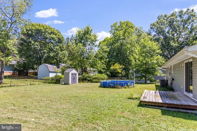 Building Photo - 11007 Meadowlark Ln