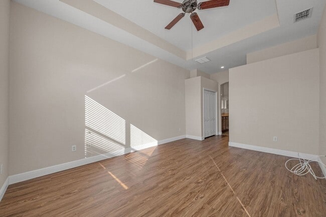 Building Photo - Beautiful Gulf Harbor Villa