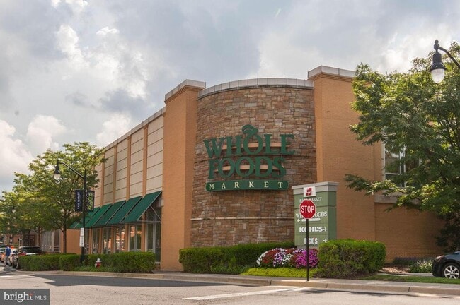 Building Photo - 12489 Lucas Dr