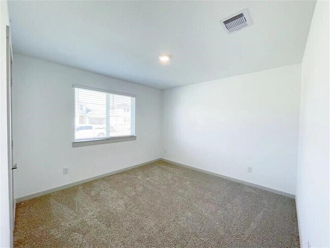 Building Photo - 28919 Yulee Mill Dr