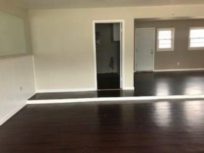 Building Photo - 3708 46th St