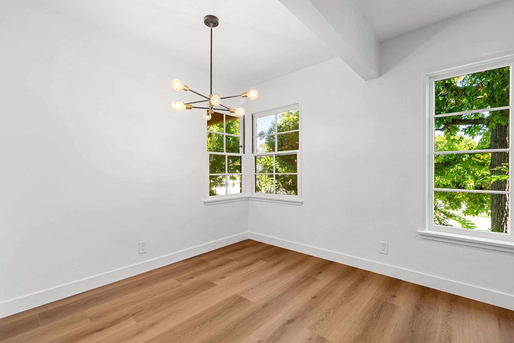 Building Photo - 1527 Laurel St