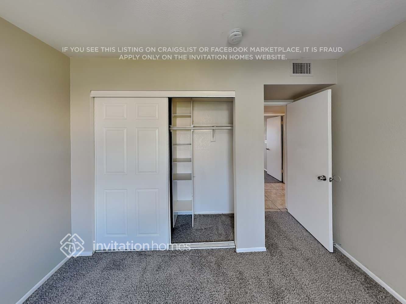 Building Photo - 7041 W Krall St