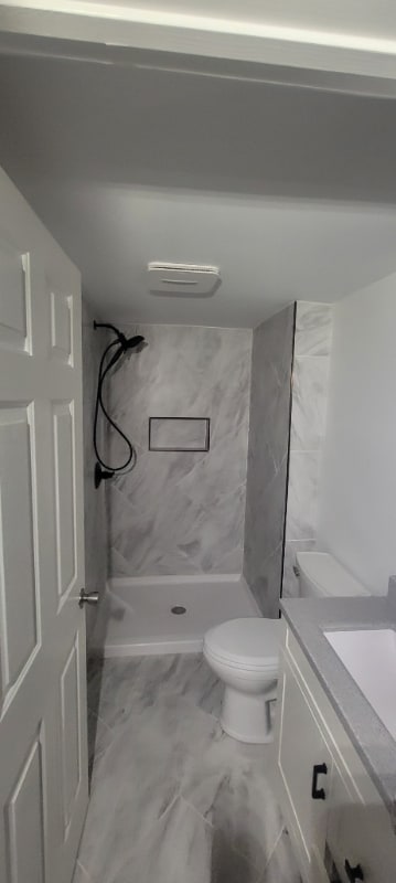 Building Photo - 922 12th St