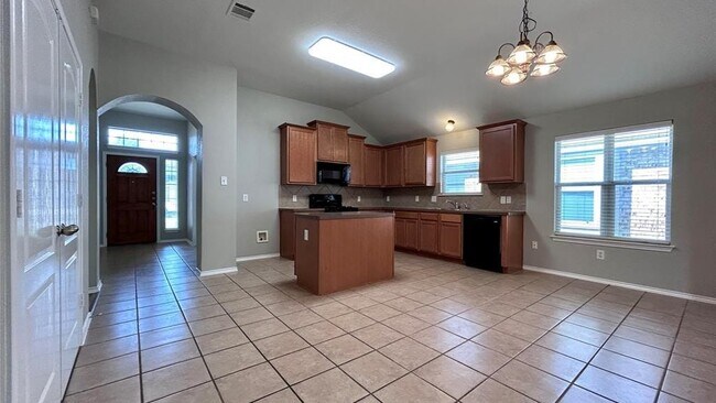 Building Photo - 2037 Rachel Ln
