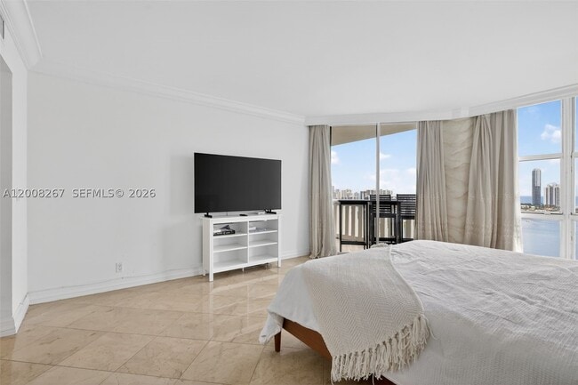 Building Photo - 3000 Island 2305 Is