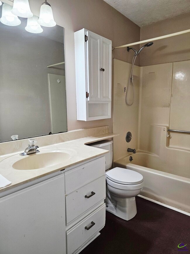 Building Photo - 107 Wrights Mill Cir