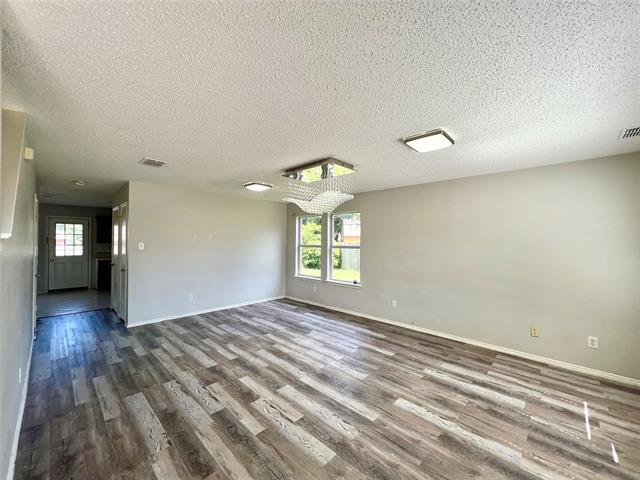 Building Photo - 3110 Westview Dr