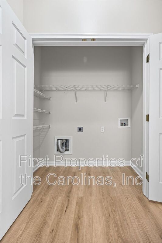 Building Photo - 616 Bayou Cir