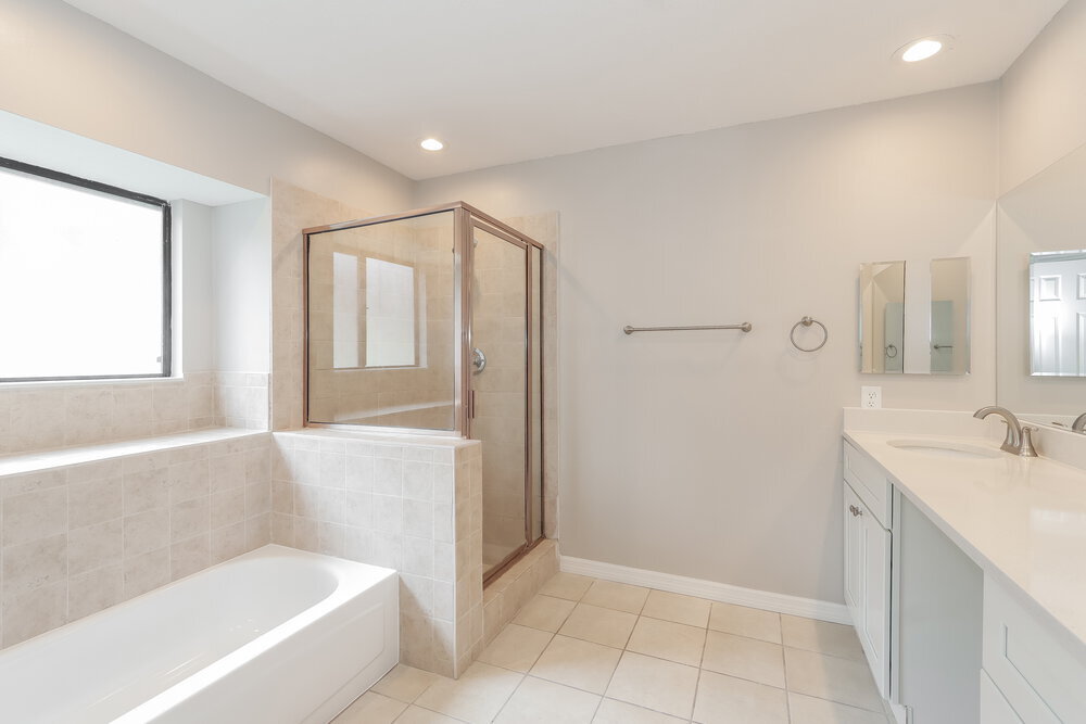 Building Photo - 9735 Fox Chapel Rd