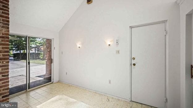 Building Photo - 8 Sabine Ave