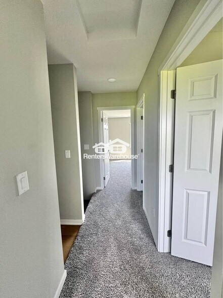 Building Photo - 1009 Adler Ct