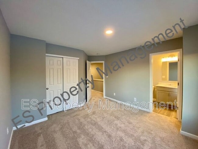 Building Photo - 3106 W New York St