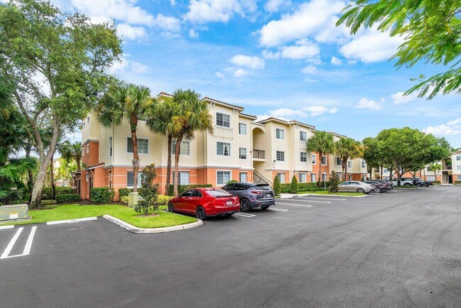 Building Photo - 9849 Baywinds Blvd