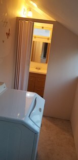 Building Photo - 201 E Eagle St