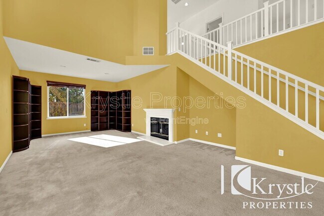 Building Photo - 3050 Blue Sky Ct