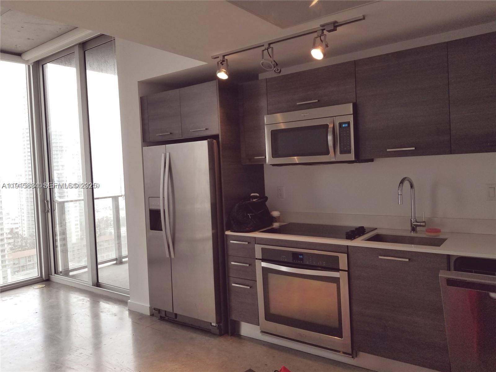 Building Photo - 151 SE 1st St