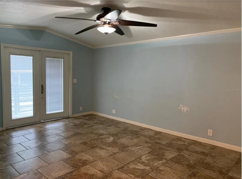 Building Photo - 3000 Clarcona Rd
