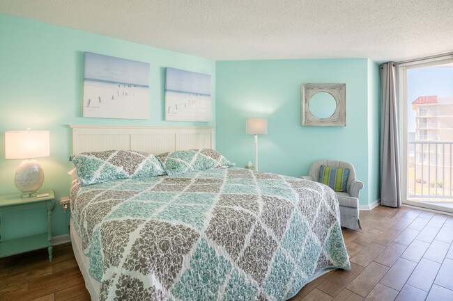 Building Photo - PLAN AND SECURE YOUR WINTER GETAWAY NOW, W...