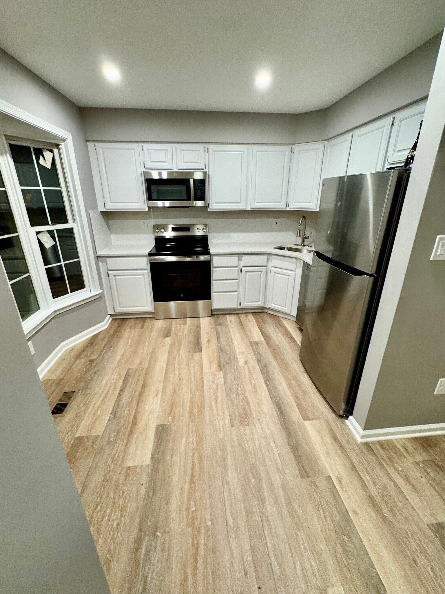 Kitchen - 10234 Heron Pond Ter