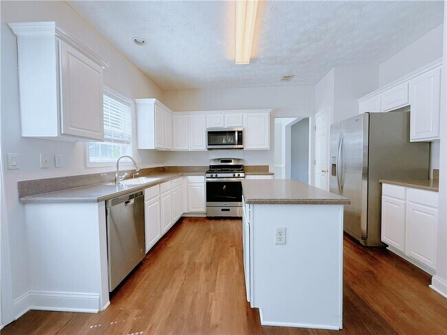 Building Photo - 2662 Cascade Bend Dr